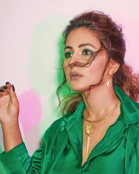 Killer Look Hina Khan Photos For Mobile Wallpaper