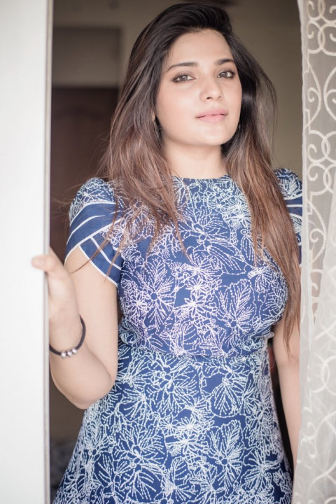 Latest Aathmika Photoshoot Images For Mobile wallpapers