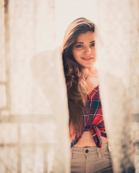 Latest Aathmika Photoshoot Images For Mobile wallpapers