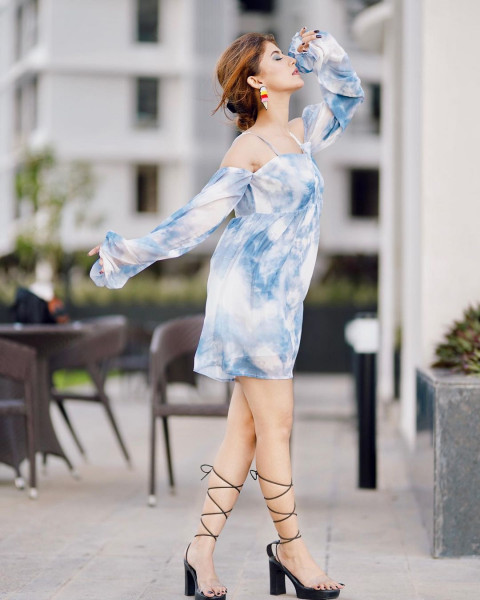 Model Arishfa Khan Pic   Wallpaper HD