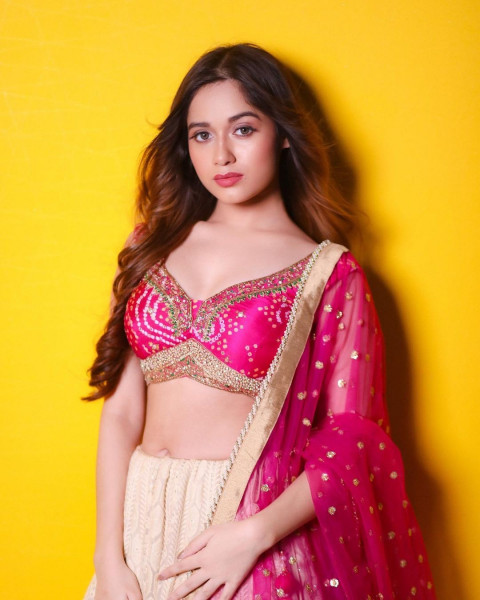 Model Jannat Zubair Pic Dp Wallpaper Hd