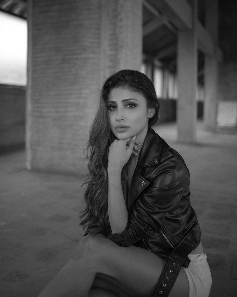 Mouni Roy Full HD Wallpapers Images Photos DP Pic