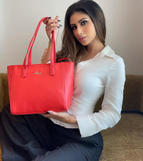 Mouni Roy Latest New HD Wallpapers Images Photos