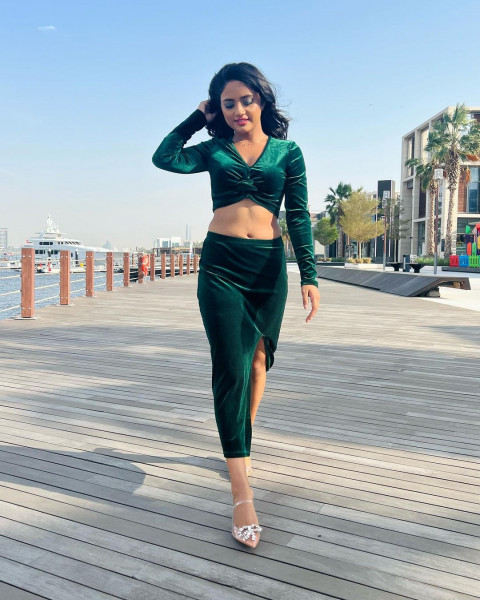 Nisha Guragain Beautiful Wallpaper Image Dp