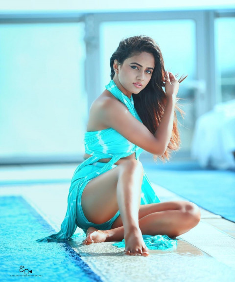 Nisha Guragain Hot Photos Download