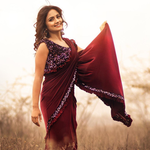 Nisha Guragain Photoshoot Wallpapers Pics