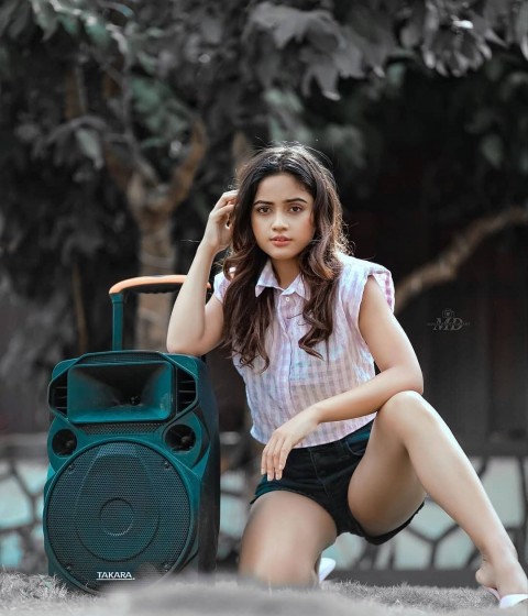 Nisha Guragain Smile Tik Tok girl Pic