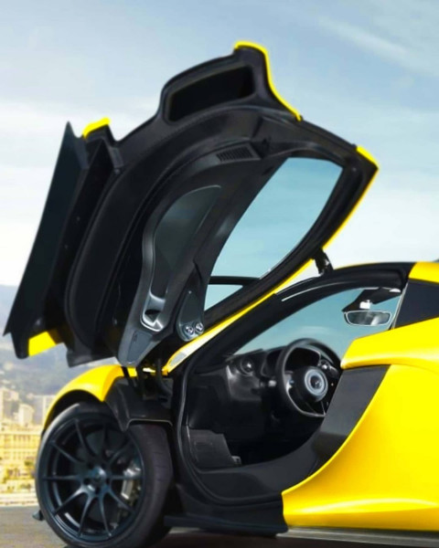 Open Door Yellow Car Photo Editing Background Full HD For CB Picsart