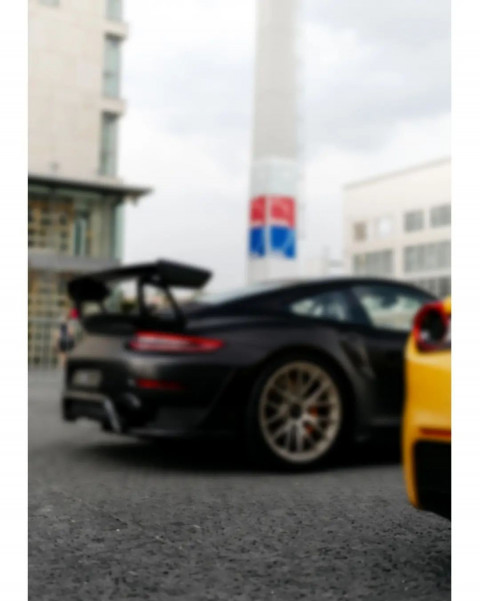 Photoshop New CAr Background Full HD Download Free