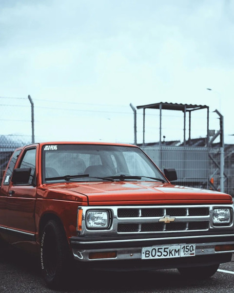 PicsArt HD CB Red Car Background For Photo Editing