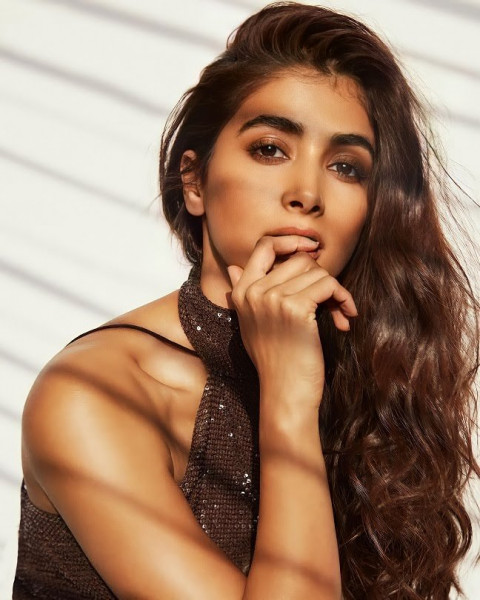 Pooja Hegde Hot Beautiful HD Photos Wallpaper Free