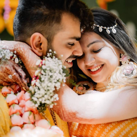 Pre Wedding Couple Photoshoot Ideas Wallpapers Pics