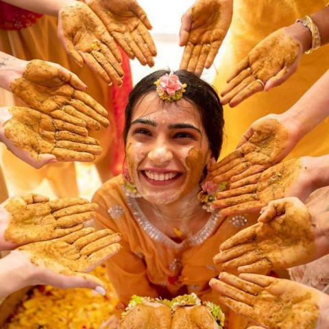 Pre Wedding Photoshoot Dresse For Haldi Pictures