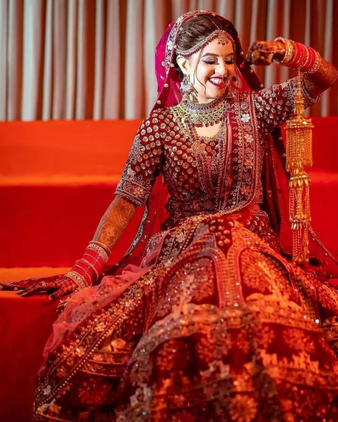 Pre Wedding Photoshoot Girls Dresses Pictures Full HD