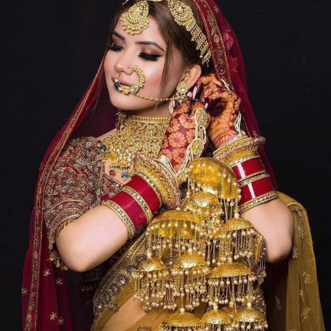 Pre Wedding Photoshoot Styles Pictures For Girls