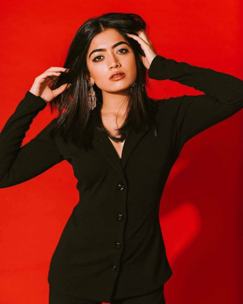 Rashmika Mandanna best Hot wallpapers Images Download