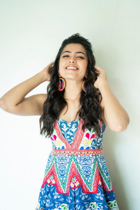 Rashmika Mandanna Photos For Mobile Wallpapers Full HD