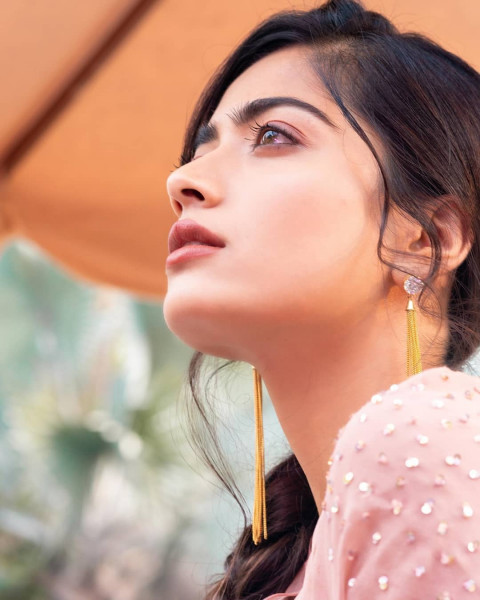 Rashmika Mandanna Wallpaper Hot Dp For WhatsApp