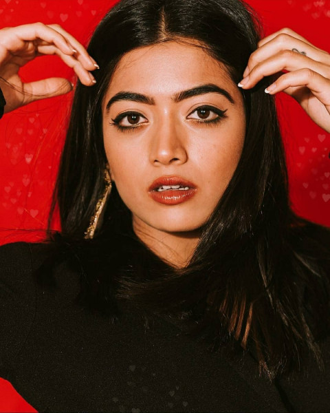 Rashmika Mandanna Wallpaper Hot Dp For WhatsApp