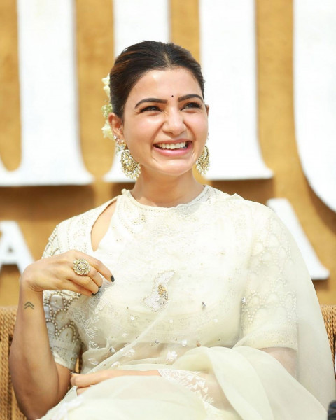 Samantha Ruth Prabhu HD Mobile Wallpapers Pictures Whatsapp DP