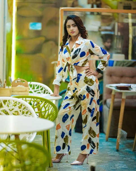 Sexy Nisha Guragain Pic Free Download Images