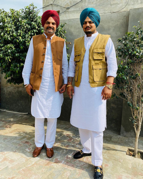 sidhu moose wala with fater