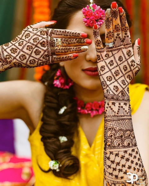 Simple Mehandi Design Images For Wedding Dulhan