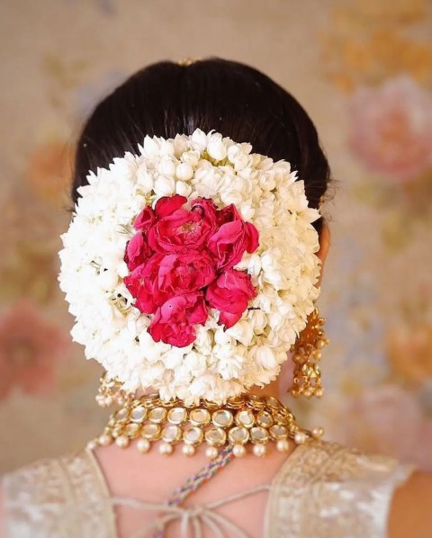 Stylish Look Girls Photoshoot Ideas For Wedding