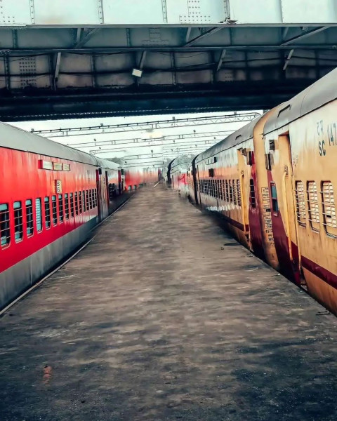 Two Train CB Viral Photo Editing HD Snapseed Free Background