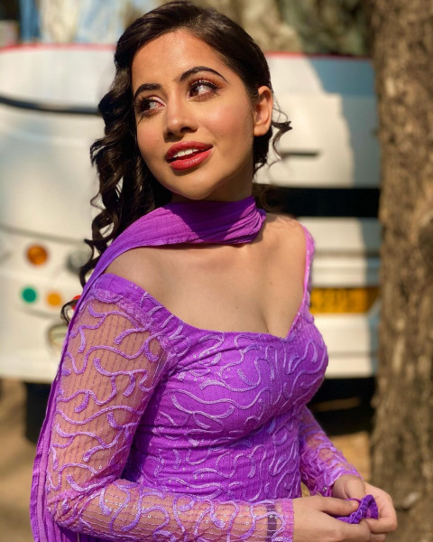 Urfi Javed Hot Beautiful HD Dp Mobile