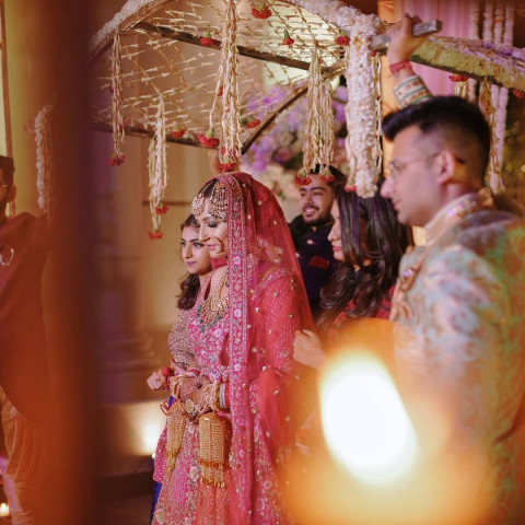 Wedding Couple Pic Full HD For Photoshoot Ideas
