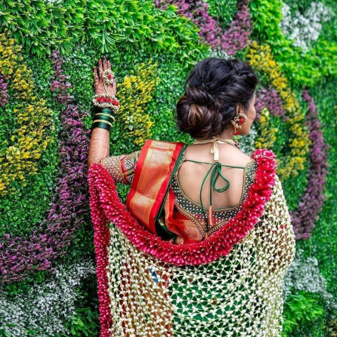 Wedding Photoshoot Dresses For Girls Wallpapers Pics