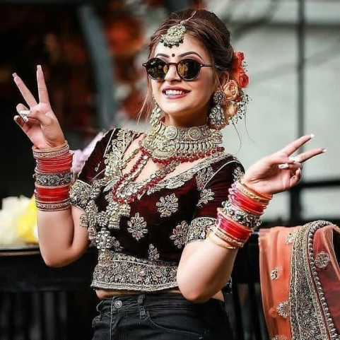 Wedding Photoshoot Poses Girl Pictures Full HD
