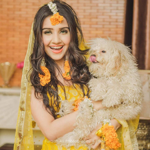 Wedding Photoshoot Poses Indian Girls Wallpapers HD