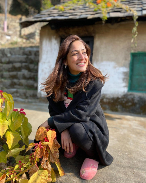 Yami Gautam Wallpapers Images Photos Pics