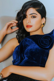 Sexy Rashmika Mandanna Full HD Wallpapers Image Free Download